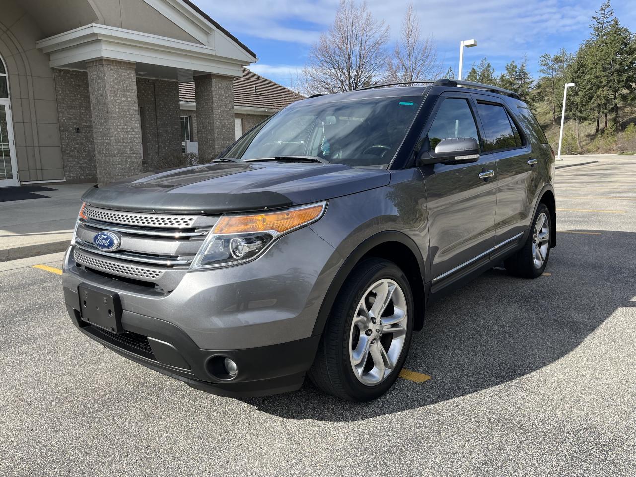 Used 2014 Ford Explorer Limited 4WD for sale in West Kelowna, BC