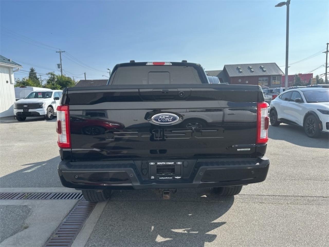 2021 Ford F-150 Lariat  - Leather Seats -  Cooled Seats Photo