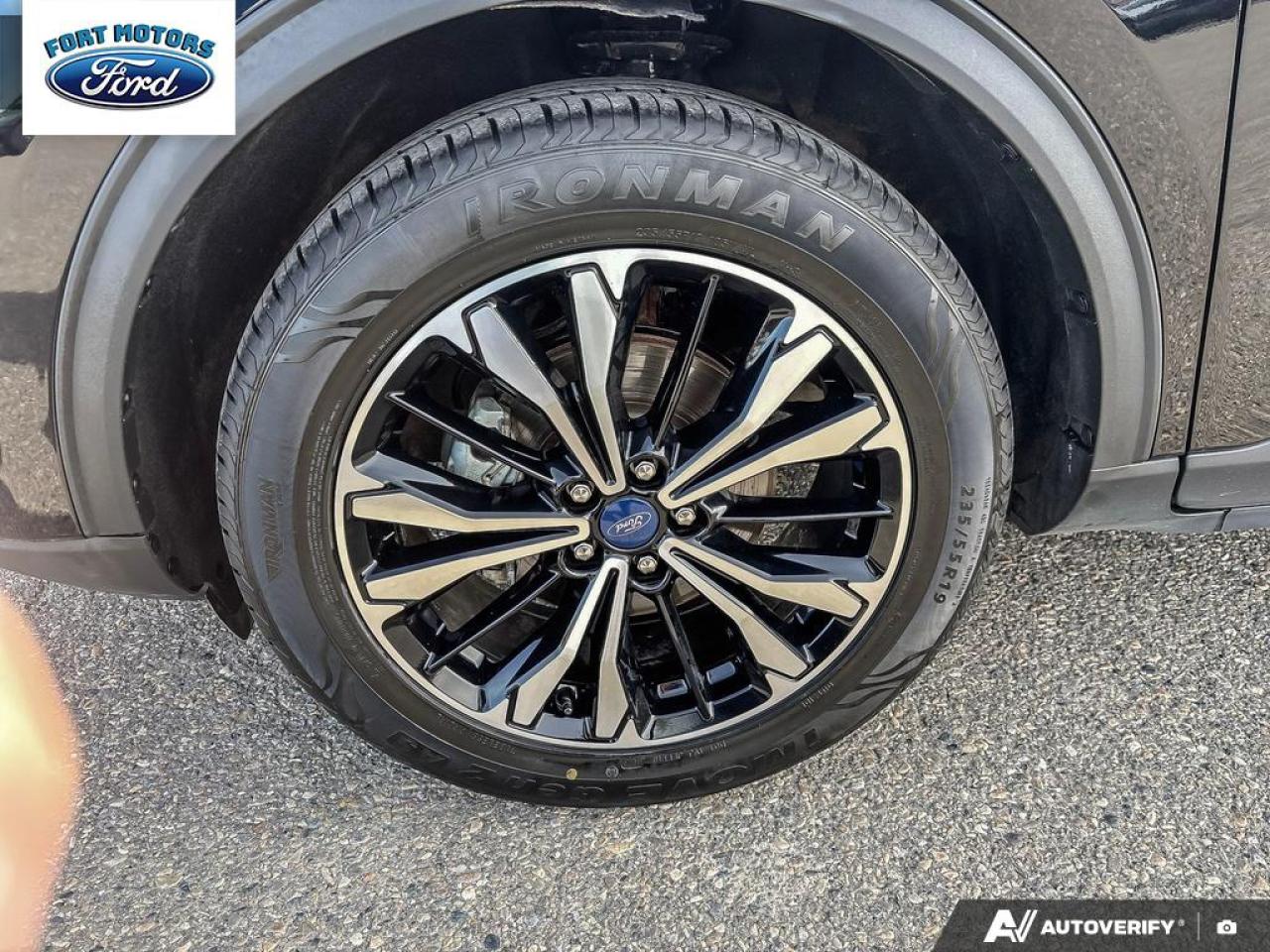 2022 Ford Escape SE Photo5
