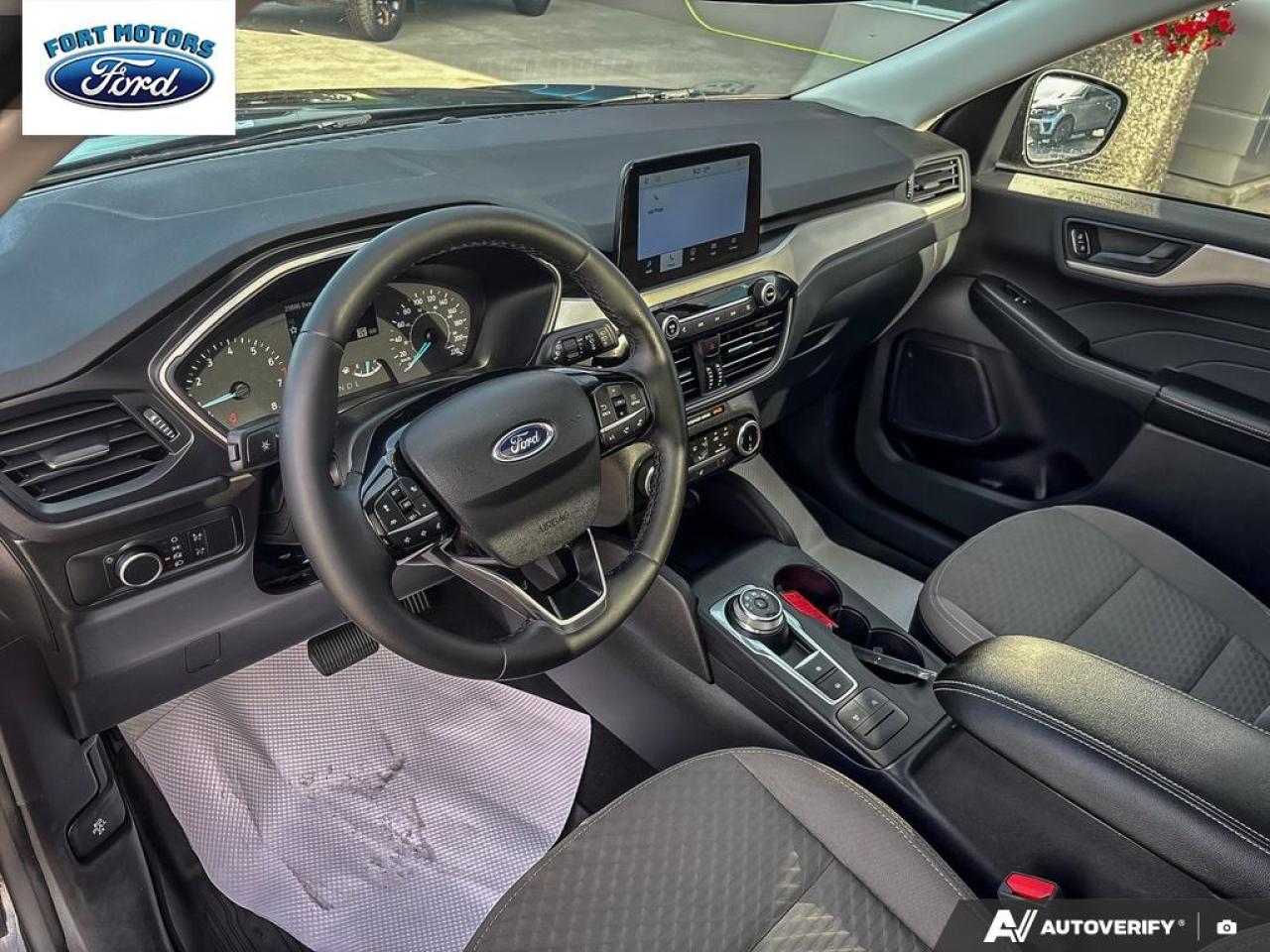 2022 Ford Escape SE Photo5