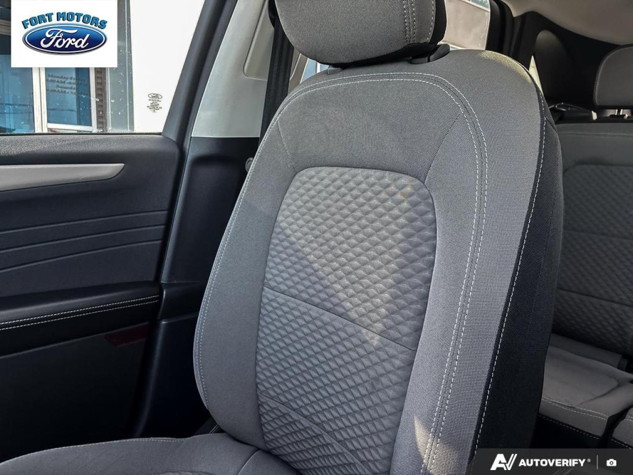 2022 Ford Escape SE Photo5