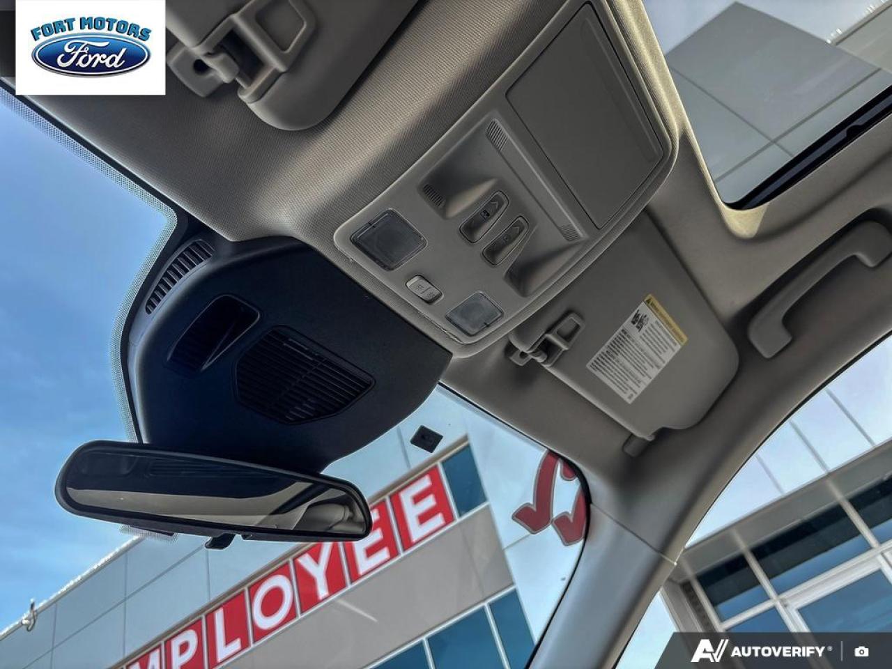 2022 Ford Escape SE Photo5