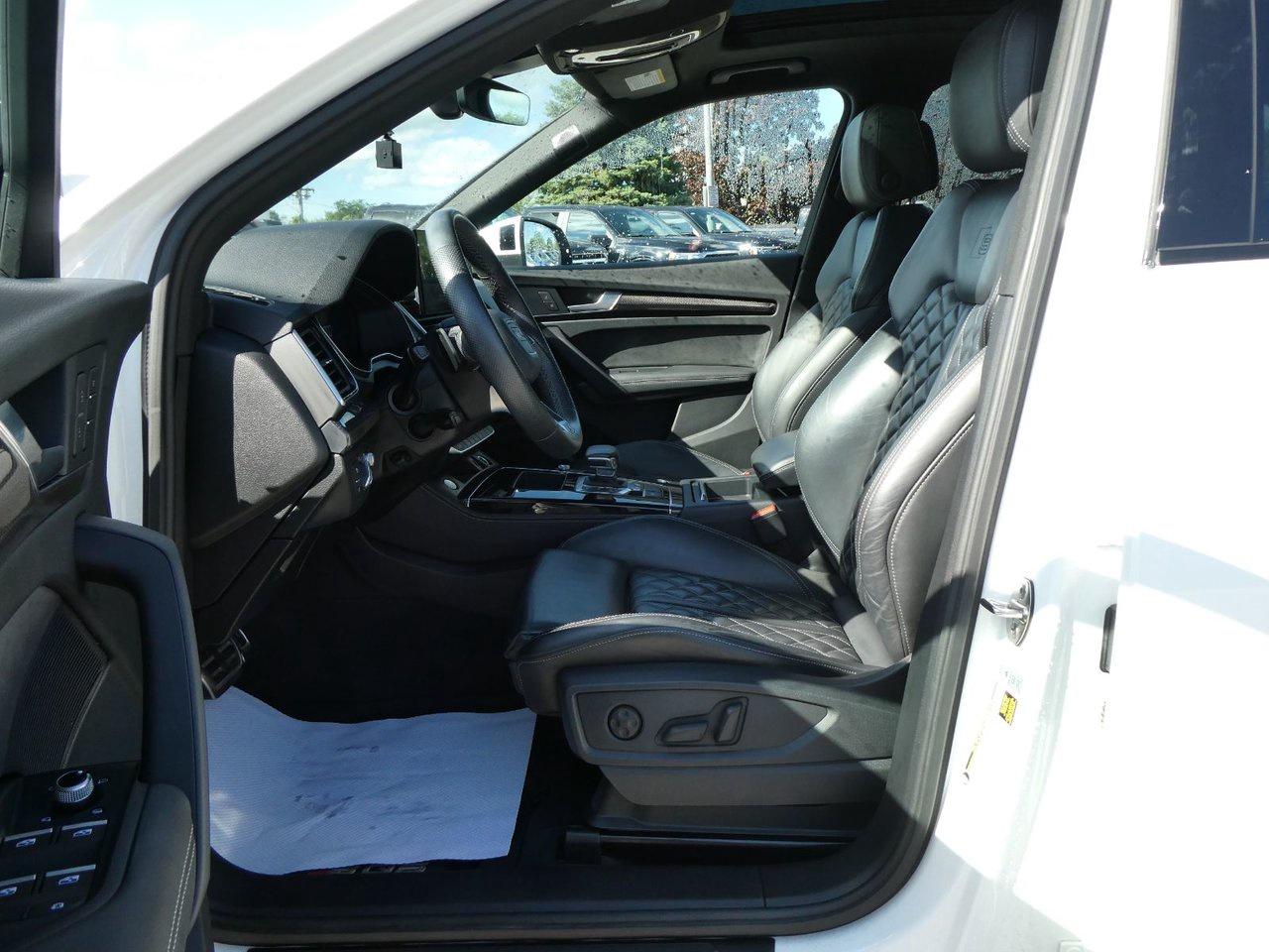 2022 Audi SQ5 Technik Photo