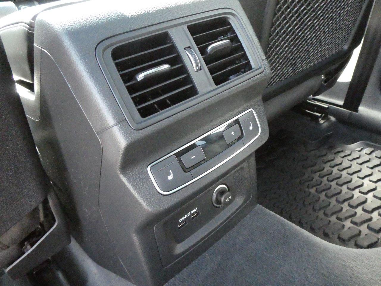 2022 Audi SQ5 Technik Photo