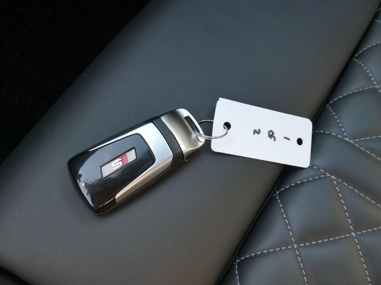 2022 Audi SQ5 Technik Photo