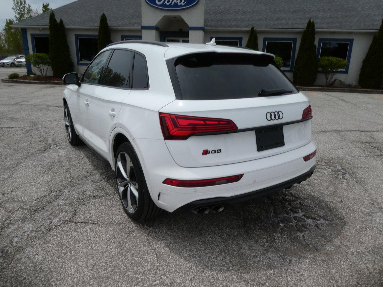 2022 Audi SQ5 Technik 4.99% OAC | Heated Seats | Panoramic Roof | Photo