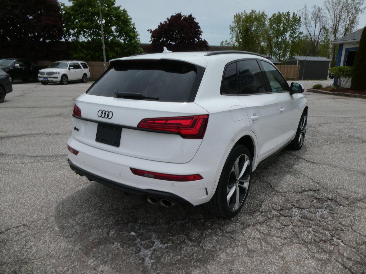 2022 Audi SQ5 Technik 4.99% OAC | Heated Seats | Panoramic Roof | Photo