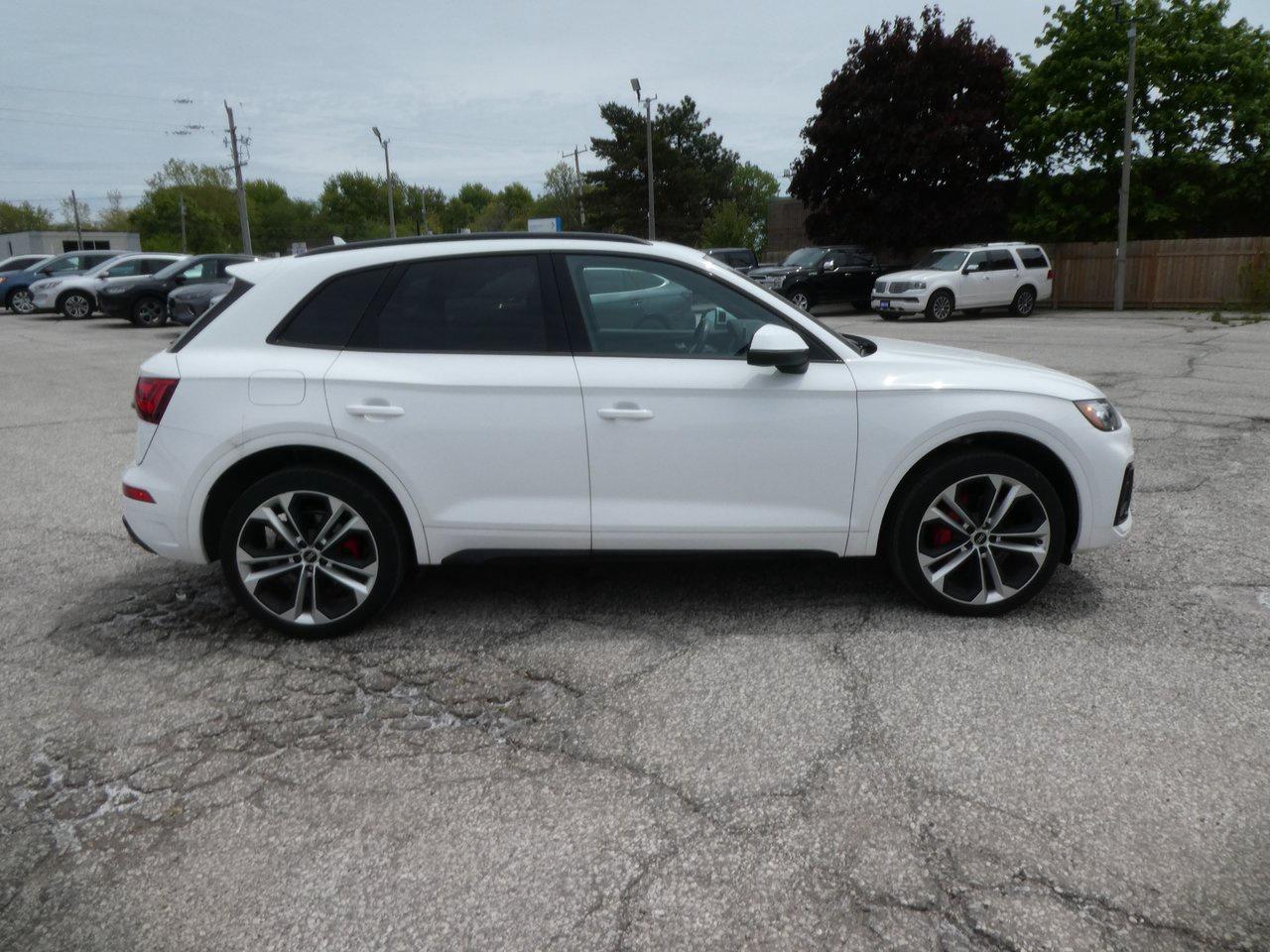 2022 Audi SQ5 Technik 4.99% OAC | Heated Seats | Panoramic Roof | Photo