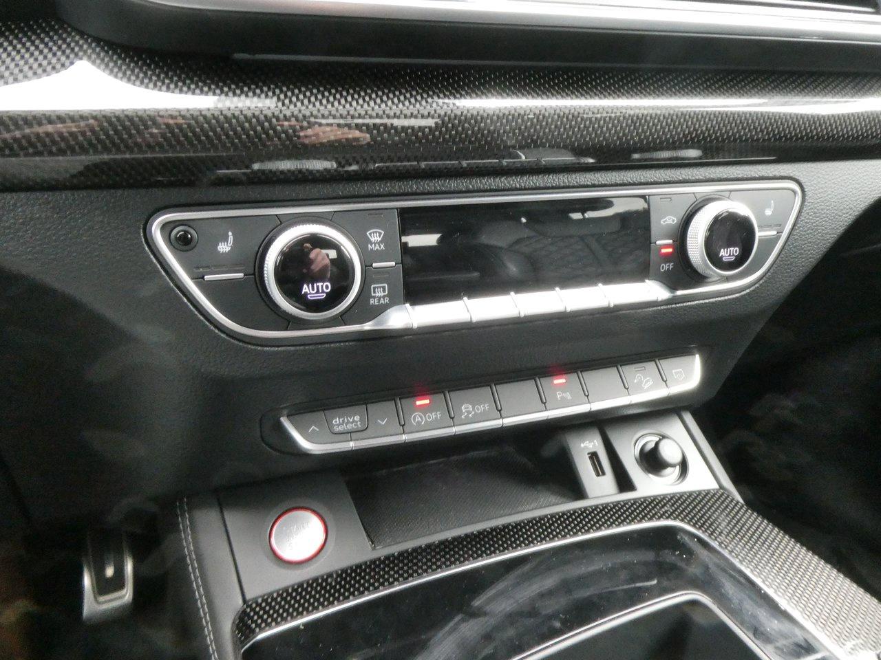 2022 Audi SQ5 Technik 4.99% OAC | Heated Seats | Panoramic Roof | Photo