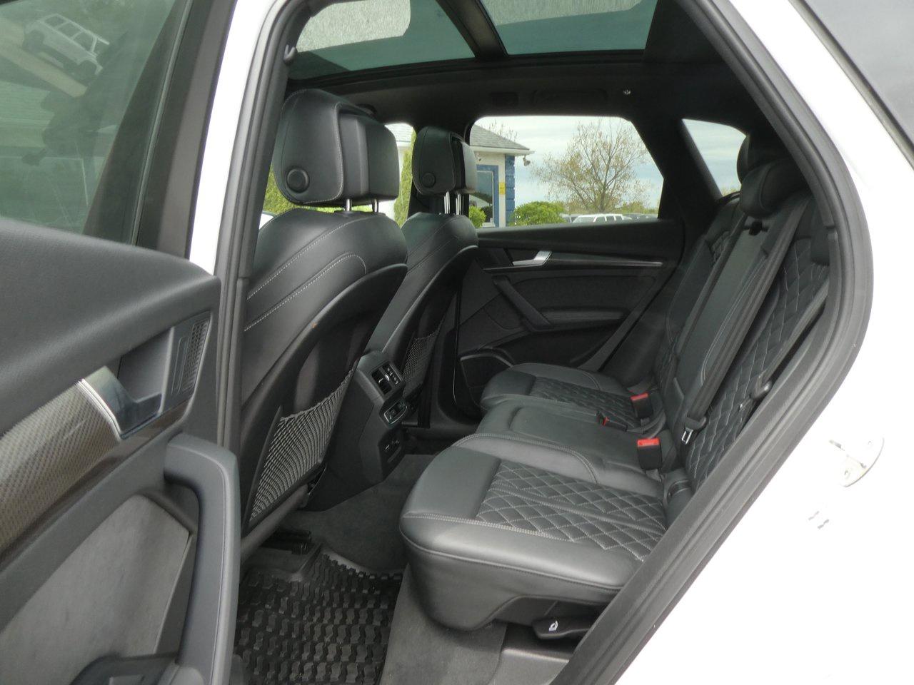 2022 Audi SQ5 Technik 4.99% OAC | Heated Seats | Panoramic Roof | Photo