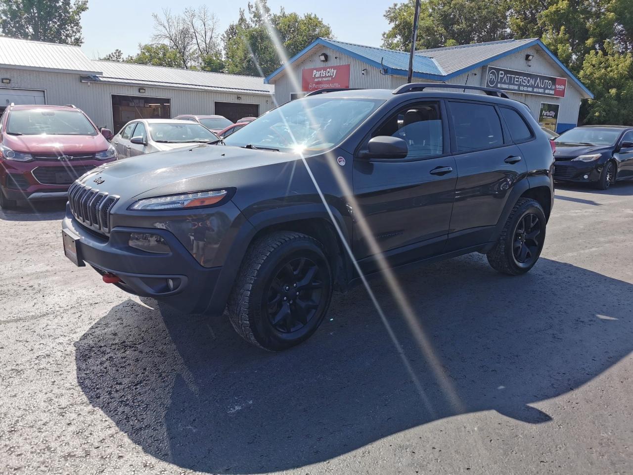 Used 2017 Jeep Cherokee Trailhawk for sale in Madoc, ON