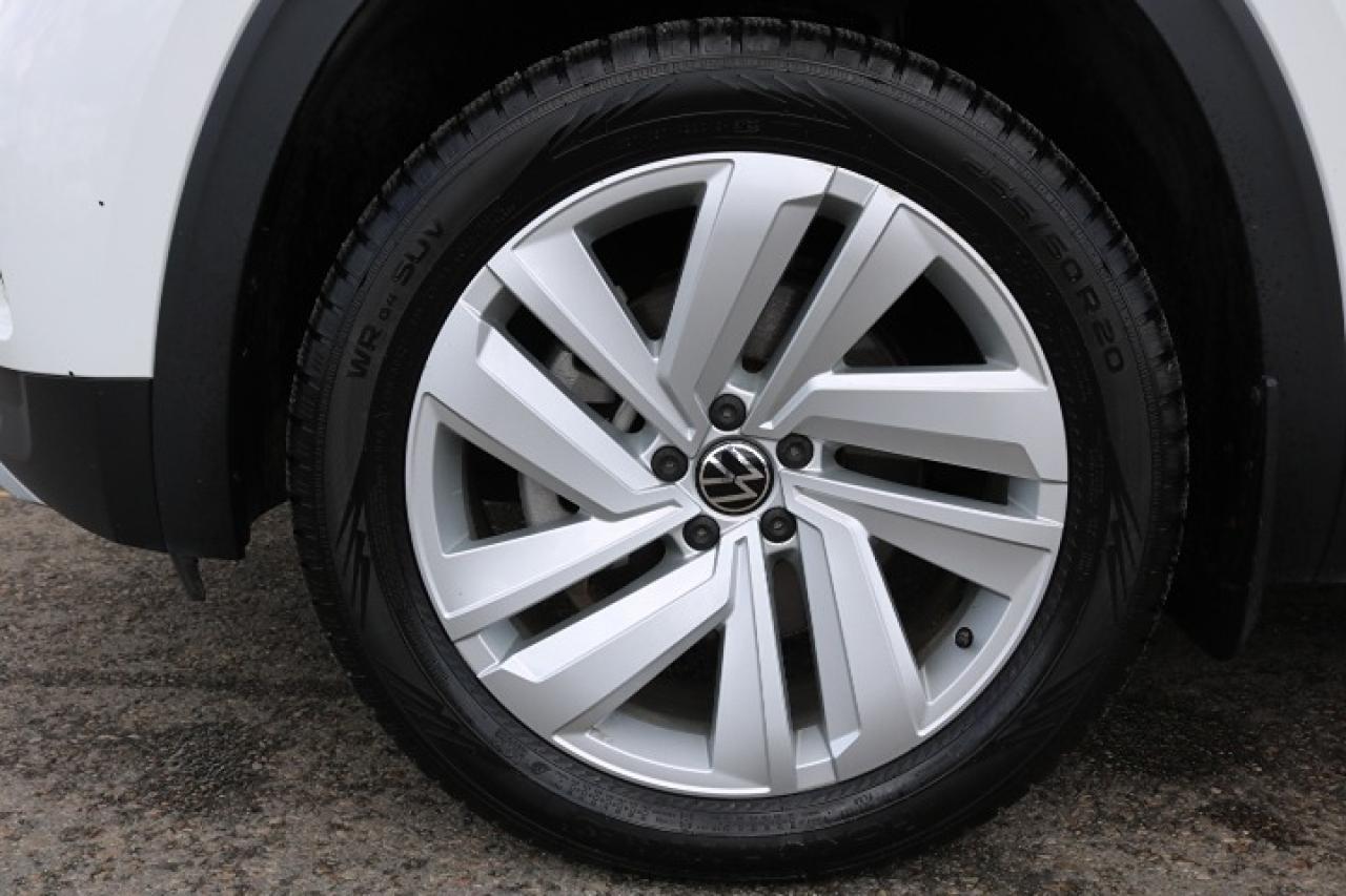 2021 Volkswagen Atlas SEL Photo2