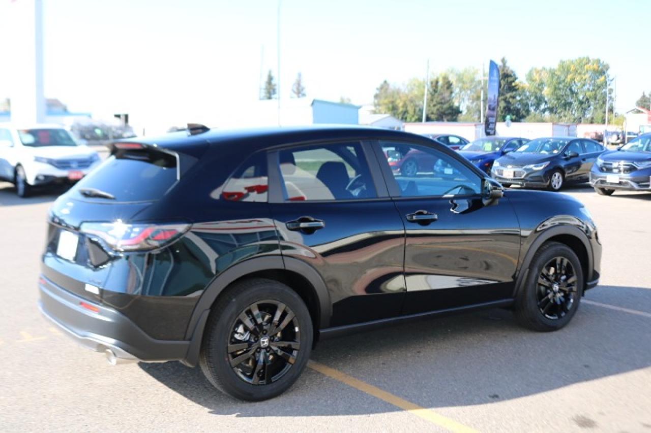 2026 Honda HR-V  Photo