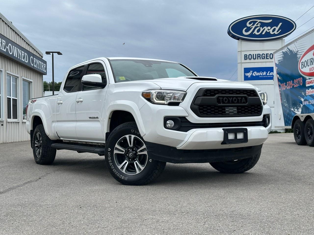 Used 2018 Toyota Tacoma 4x4 Double Cab V6 Auto SR5 for sale in Midland, ON