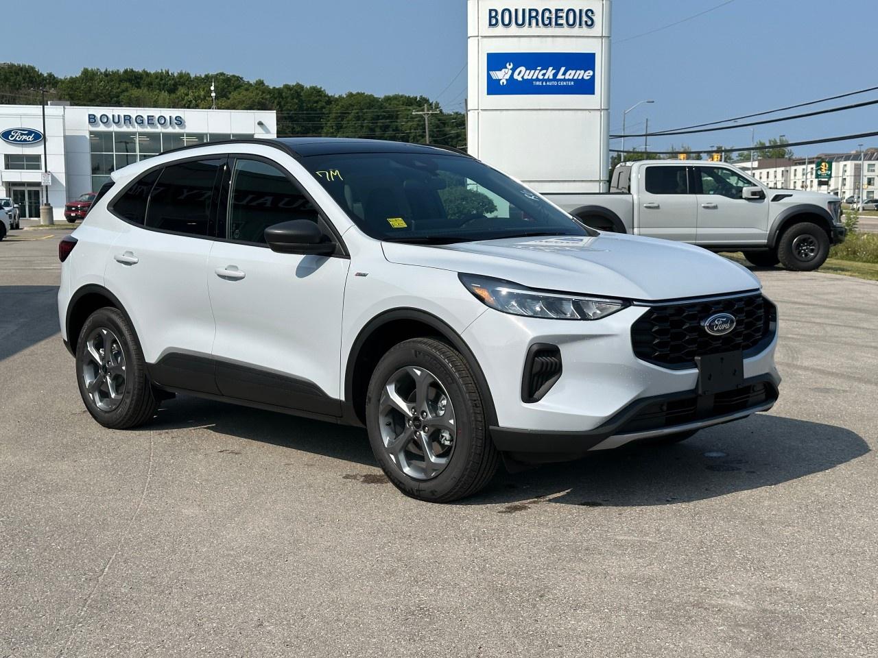 2025 Ford Escape ST-Line AWD Photo