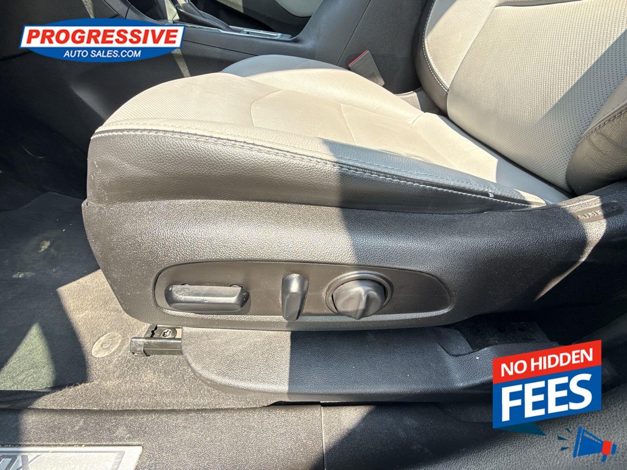 2019 Chevrolet Equinox Premier - Leather Seats Photo