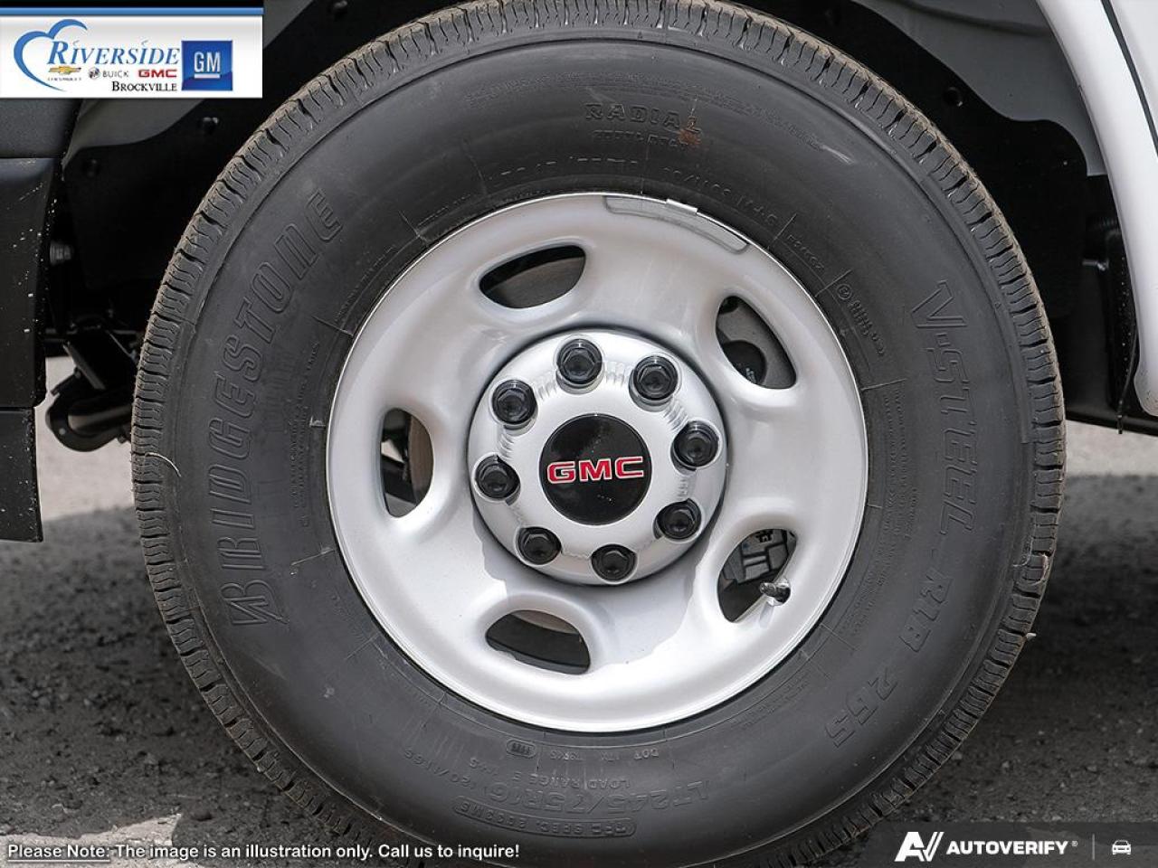 2025 GMC Savana 3500 Work Van Photo