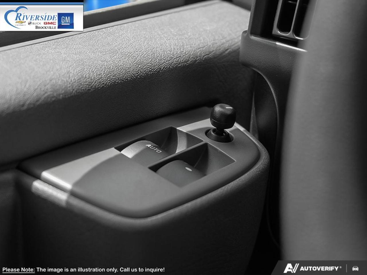 2025 GMC Savana 3500 Work Van Photo