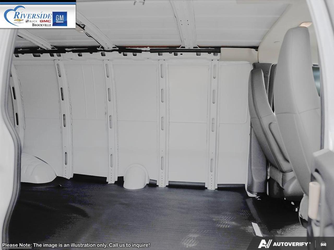 2025 GMC Savana 3500 Work Van Photo