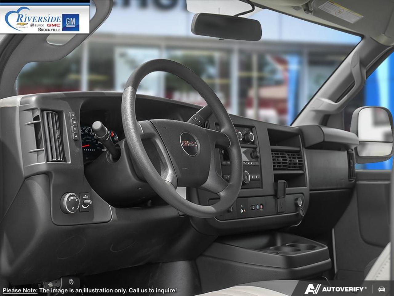 2025 GMC Savana 3500 Work Van Photo