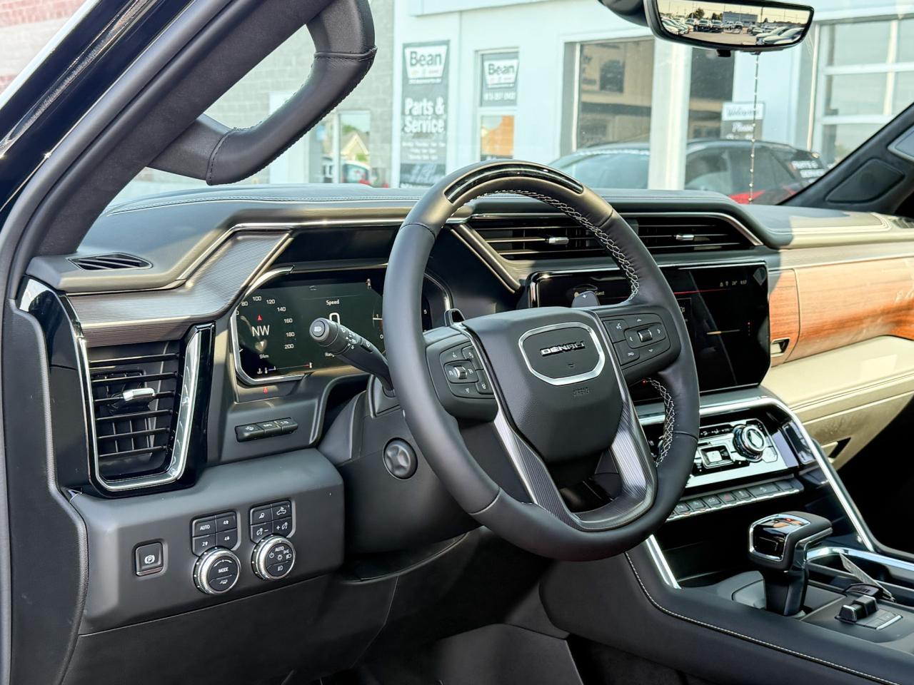 2026 GMC Sierra 1500 Denali Ultimate 3.0L DURAMAX WITH REMOTE START/ENTRY, HEATED SEATS, HEATED STEERING WHEEL, VENTILATED/MASSAGE SEATS, SUNROOF, HD SURROUND VISION Photo