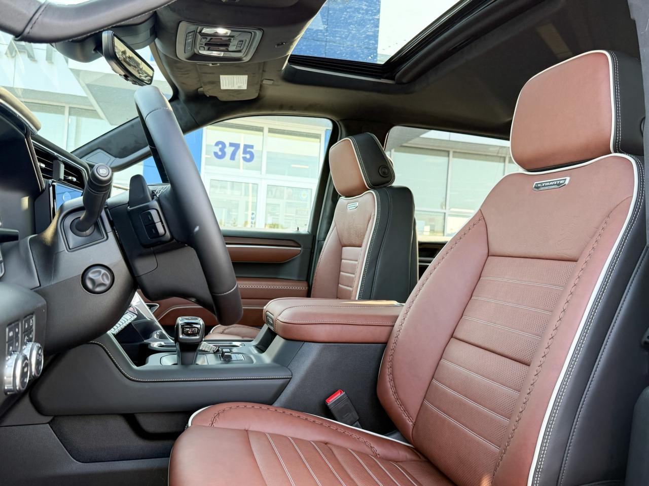 2026 GMC Sierra 1500 Denali Ultimate 3.0L DURAMAX WITH REMOTE START/ENTRY, HEATED SEATS, HEATED STEERING WHEEL, VENTILATED/MASSAGE SEATS, SUNROOF, HD SURROUND VISION Photo