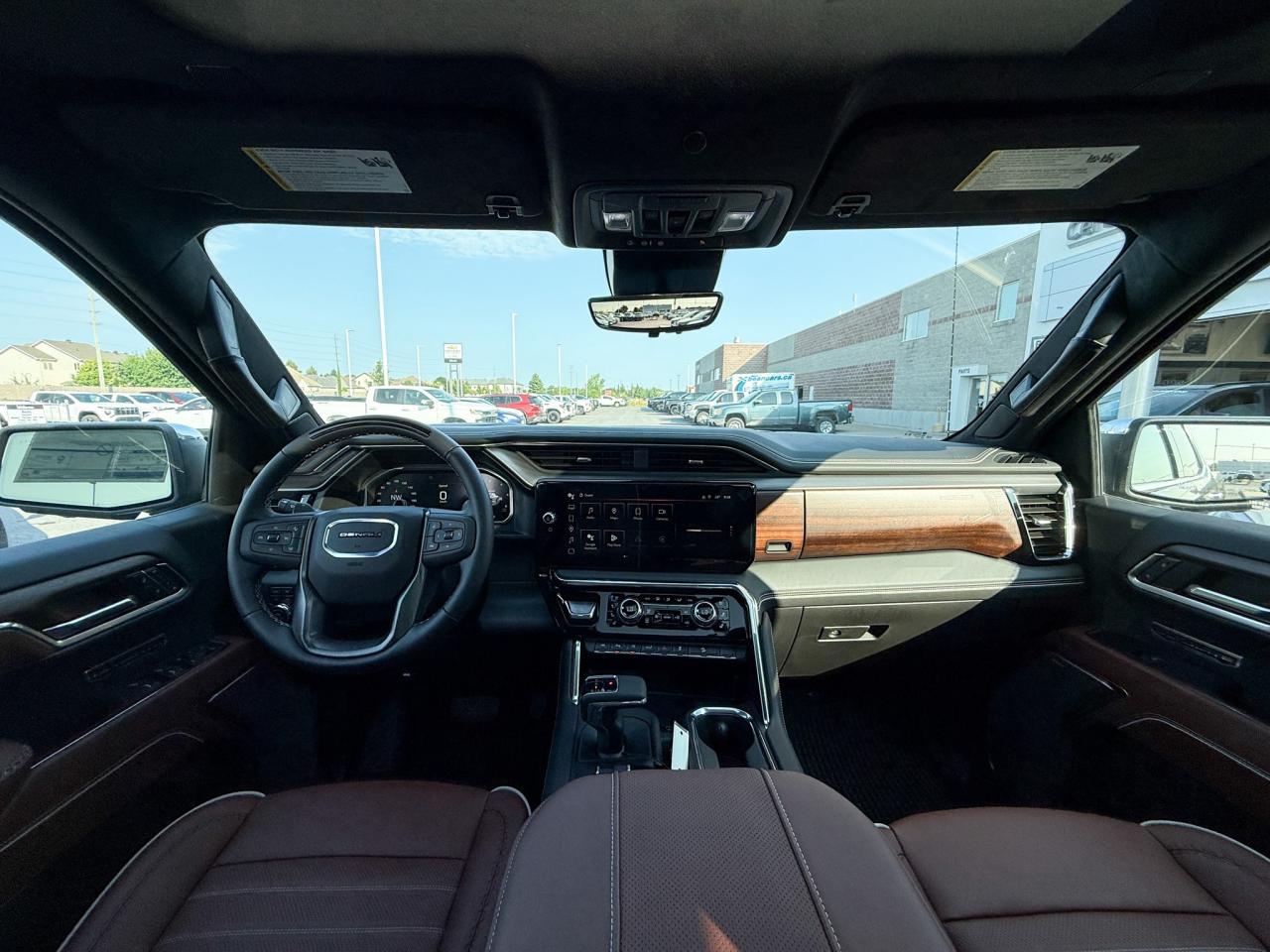 2026 GMC Sierra 1500 Denali Ultimate 3.0L DURAMAX WITH REMOTE START/ENTRY, HEATED SEATS, HEATED STEERING WHEEL, VENTILATED/MASSAGE SEATS, SUNROOF, HD SURROUND VISION Photo