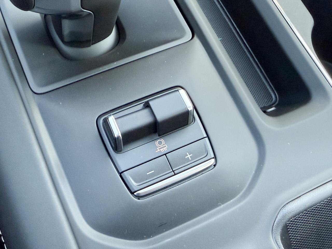 2026 GMC Sierra 1500 Denali Ultimate 3.0L DURAMAX WITH REMOTE START/ENTRY, HEATED SEATS, HEATED STEERING WHEEL, VENTILATED/MASSAGE SEATS, SUNROOF, HD SURROUND VISION Photo