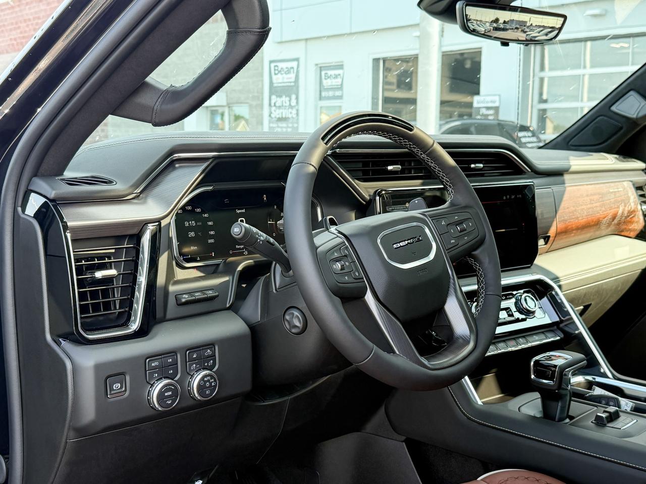 2026 GMC Sierra 1500 Denali Ultimate 3.0L DURAMAX WITH REMOTE START/ENTRY, HEATED SEATS, HEATED STEERING WHEEL, VENTILATED/MASSAGE SEATS, SUNROOF, HD SURROUND VISION Photo