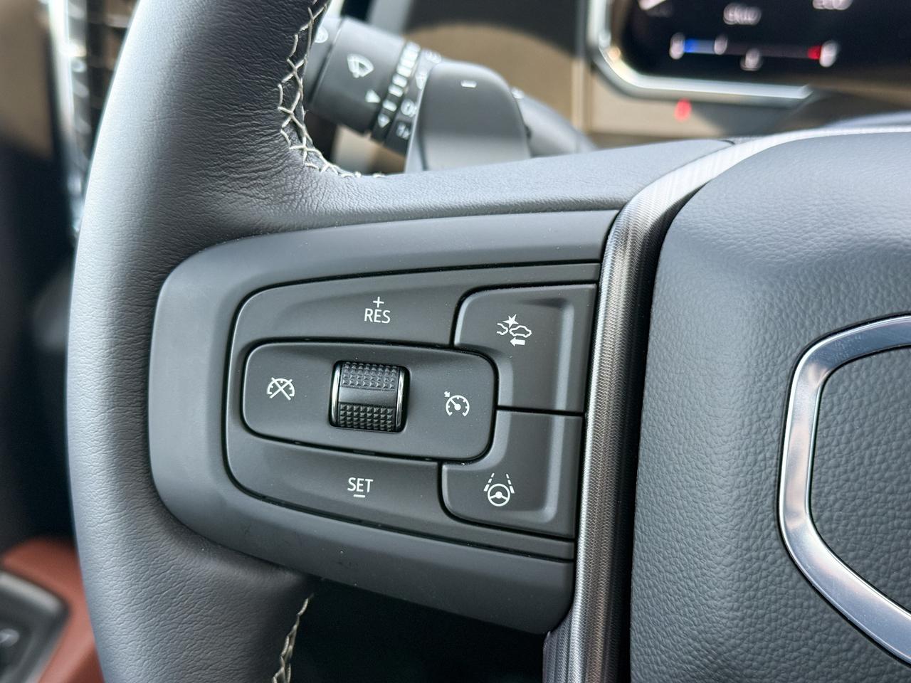 2026 GMC Sierra 1500 Denali Ultimate 3.0L DURAMAX WITH REMOTE START/ENTRY, HEATED SEATS, HEATED STEERING WHEEL, VENTILATED/MASSAGE SEATS, SUNROOF, HD SURROUND VISION Photo