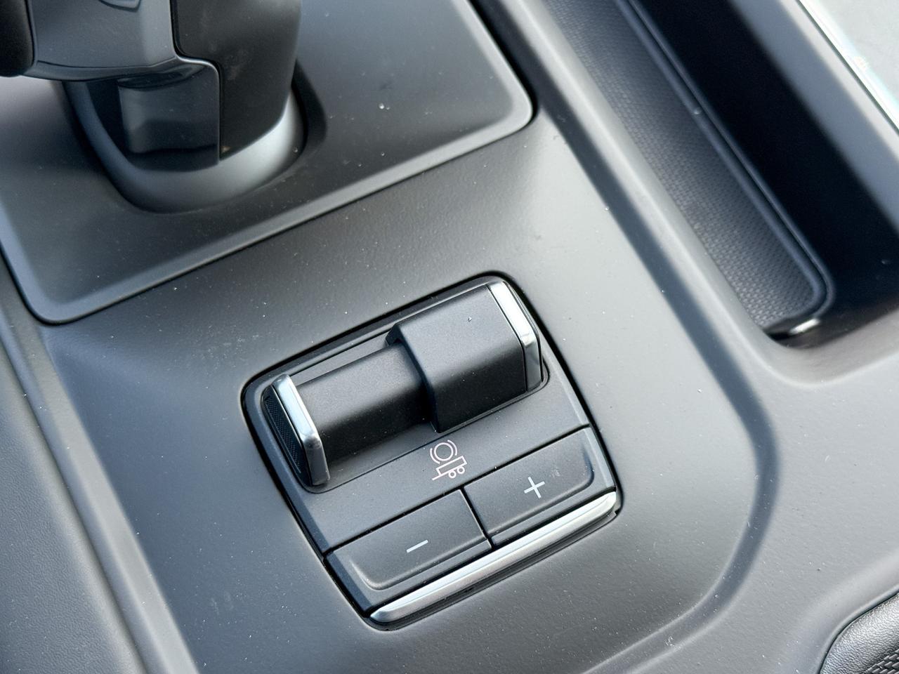 2026 GMC Sierra 1500 Denali Ultimate 3.0L DURAMAX WITH REMOTE START/ENTRY, HEATED SEATS, HEATED STEERING WHEEL, VENTILATED/MASSAGE SEATS, SUNROOF, HD SURROUND VISION Photo