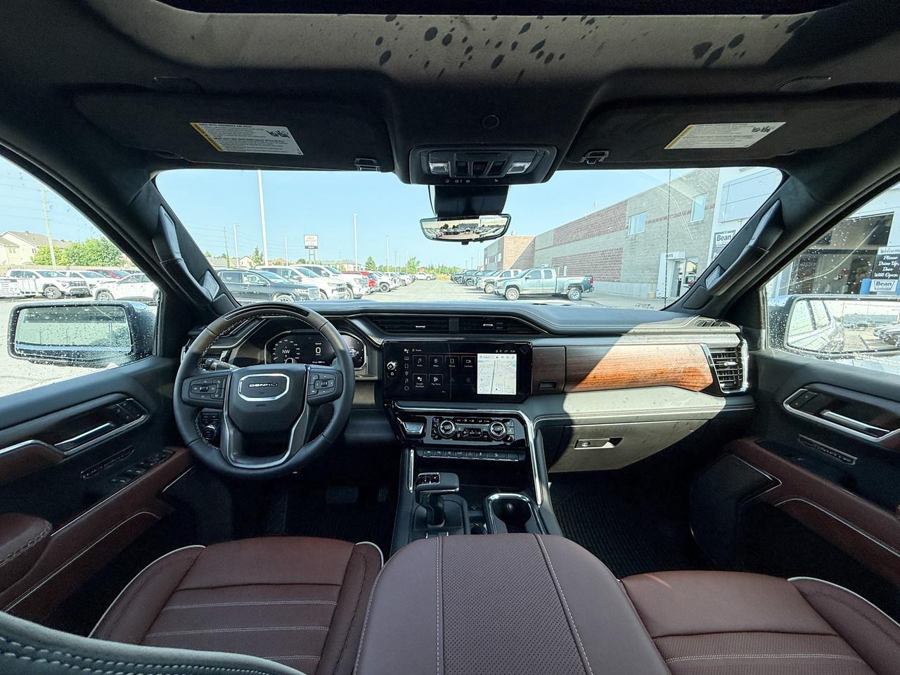 2026 GMC Sierra 1500 Denali Ultimate 6.2L V8 WITH REMOTE START/ENTRY, HEATED SEATS, HEATED STEERING WHEEL, VENTILATED/MASSAGE SEATS, SUNROOF, HD SURROUND VISION Photo