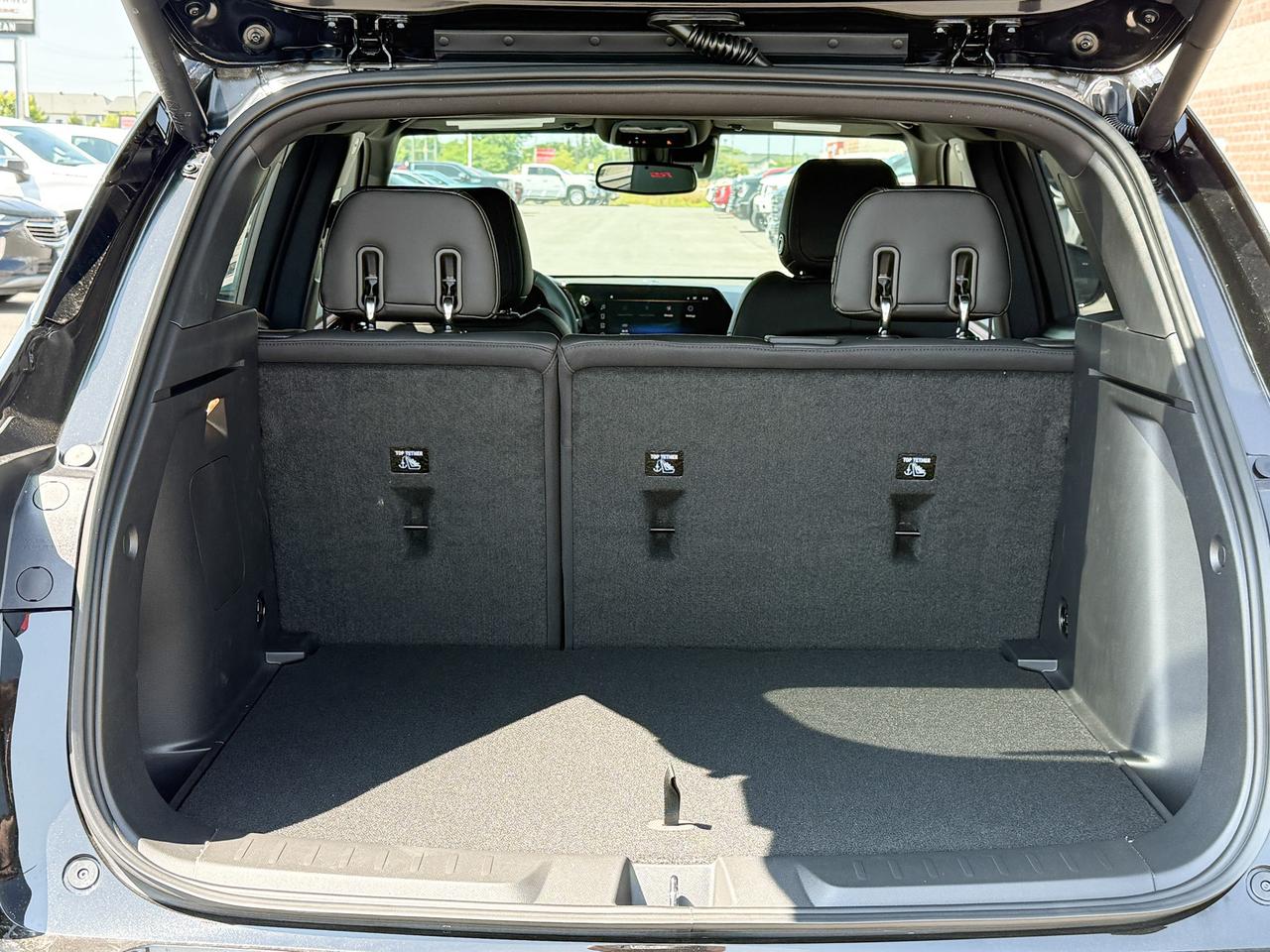 2026 Chevrolet TrailBlazer RS 1.3L 3 CYL WITH REMOTE START/ENTRY, HEATED SEATS, HEATED STEERING WHEEL, HD REAR VISION CAMERA, POWER LIFTGATE, APPLE CARPLAY AND ANDROID AUTO Photo