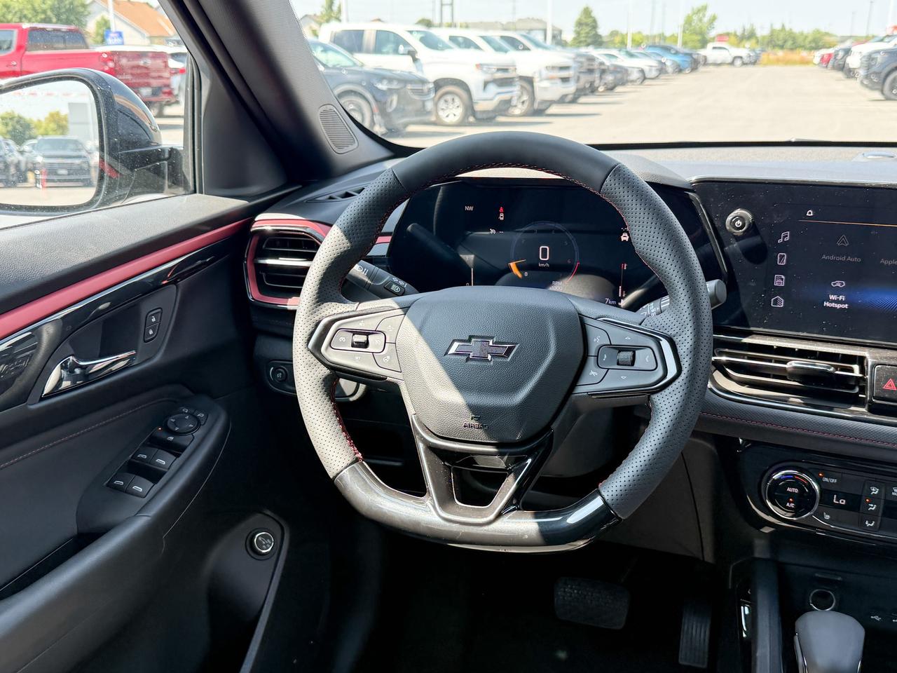 2026 Chevrolet TrailBlazer RS 1.3L 3 CYL WITH REMOTE START/ENTRY, HEATED SEATS, HEATED STEERING WHEEL, HD REAR VISION CAMERA, POWER LIFTGATE, APPLE CARPLAY AND ANDROID AUTO Photo