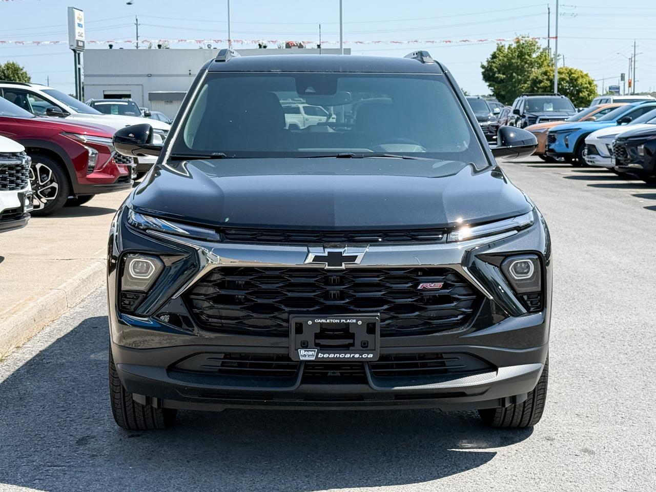 2026 Chevrolet TrailBlazer RS 1.3L 3 CYL WITH REMOTE START/ENTRY, HEATED SEATS, HEATED STEERING WHEEL, HD REAR VISION CAMERA, POWER LIFTGATE, APPLE CARPLAY AND ANDROID AUTO Photo