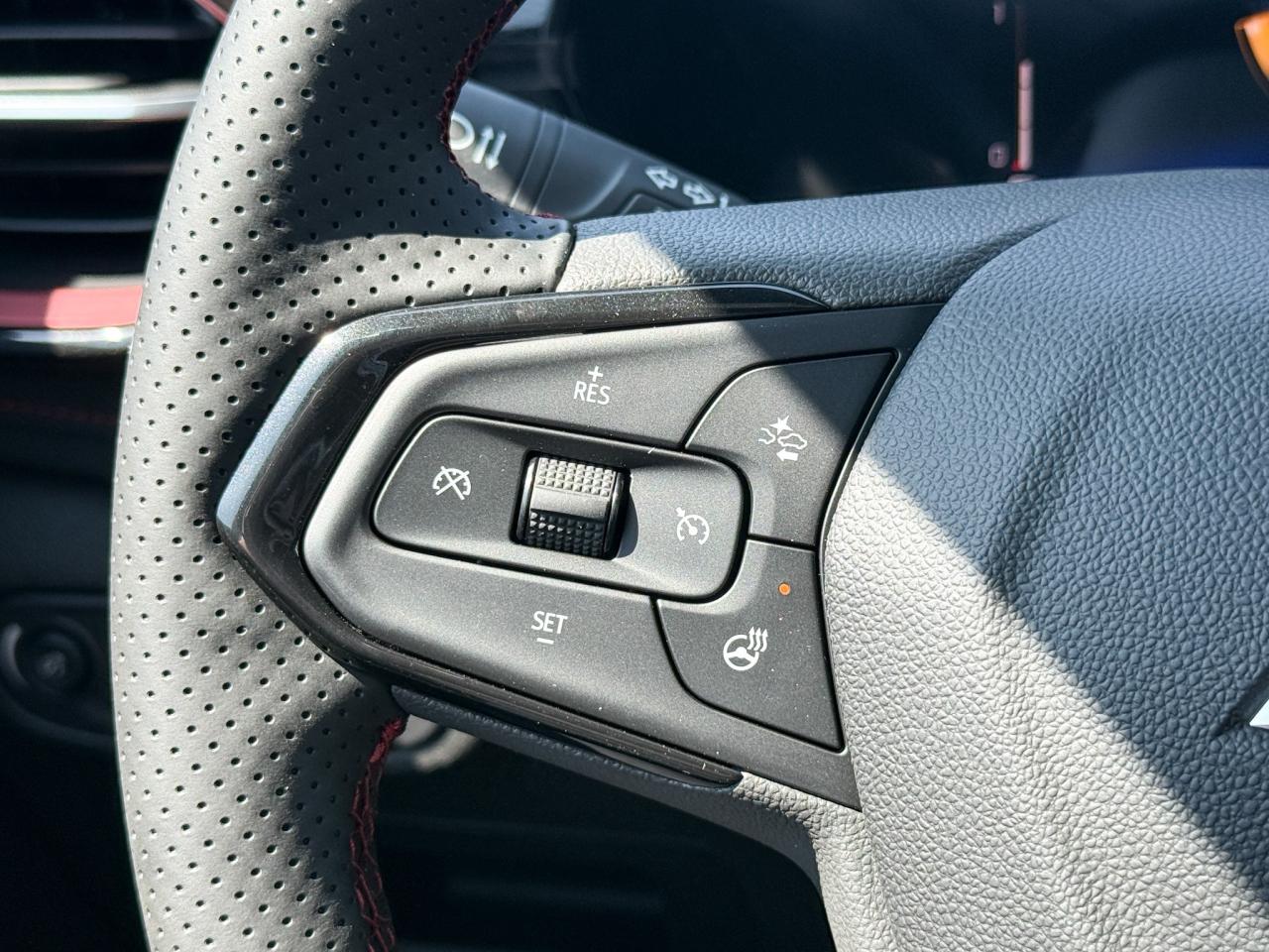 2026 Chevrolet TrailBlazer RS 1.3L 3 CYL WITH REMOTE START/ENTRY, HEATED SEATS, HEATED STEERING WHEEL, HD REAR VISION CAMERA, POWER LIFTGATE, APPLE CARPLAY AND ANDROID AUTO Photo