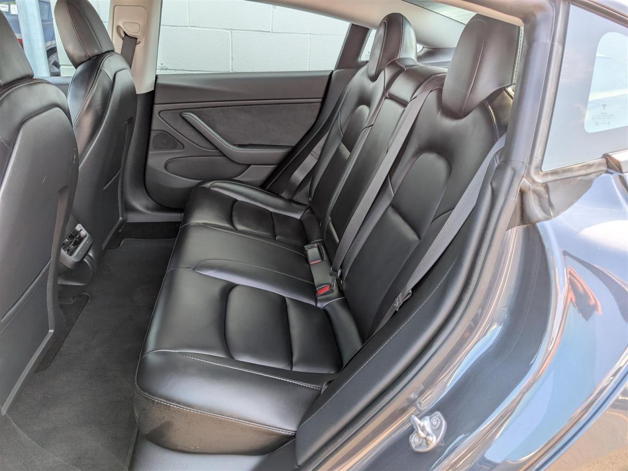 2021 Tesla Model 3 LONG RANGE AWD - DUAL MOTOR