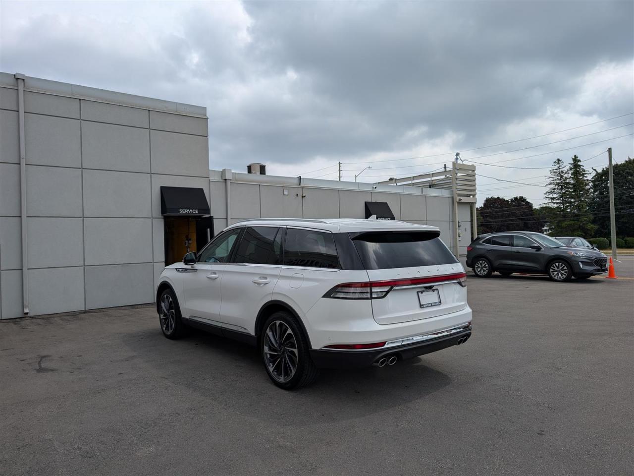 2021 Lincoln Aviator RESERVE AWD - NAVI  - 6 PASS - PANO ROOF - TECH FEATS