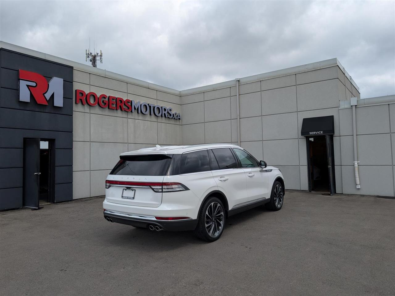 2021 Lincoln Aviator RESERVE AWD - NAVI  - 6 PASS - PANO ROOF - TECH FEATS