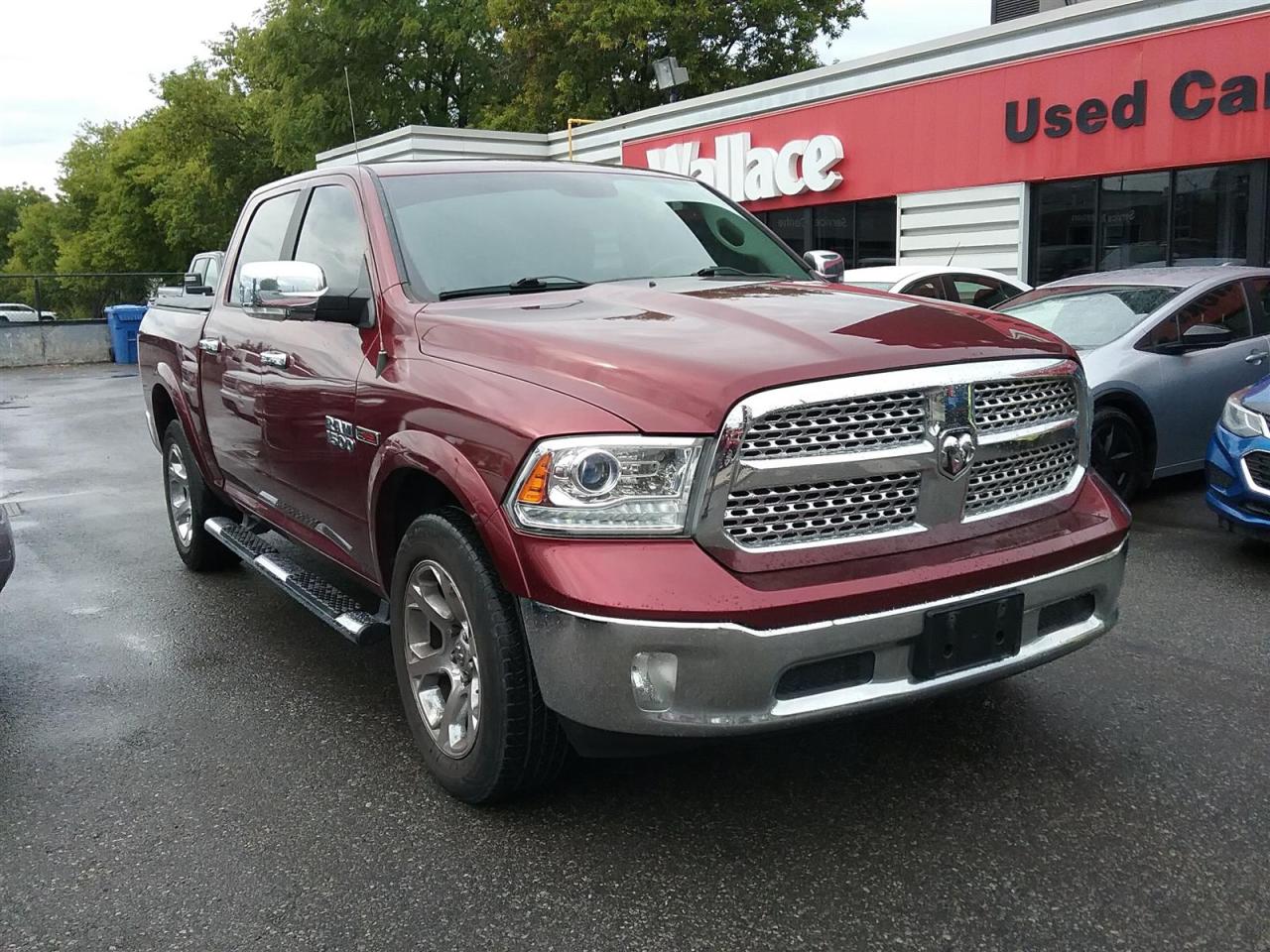 Used 2017 RAM 1500 Laramie | Crew Cab | 4X4 | Sunroof for sale in Ottawa, ON