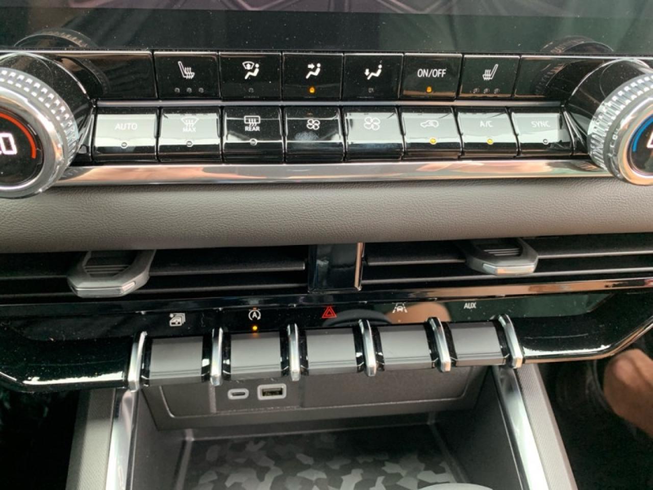 2026 GMC Canyon Elevation Photo