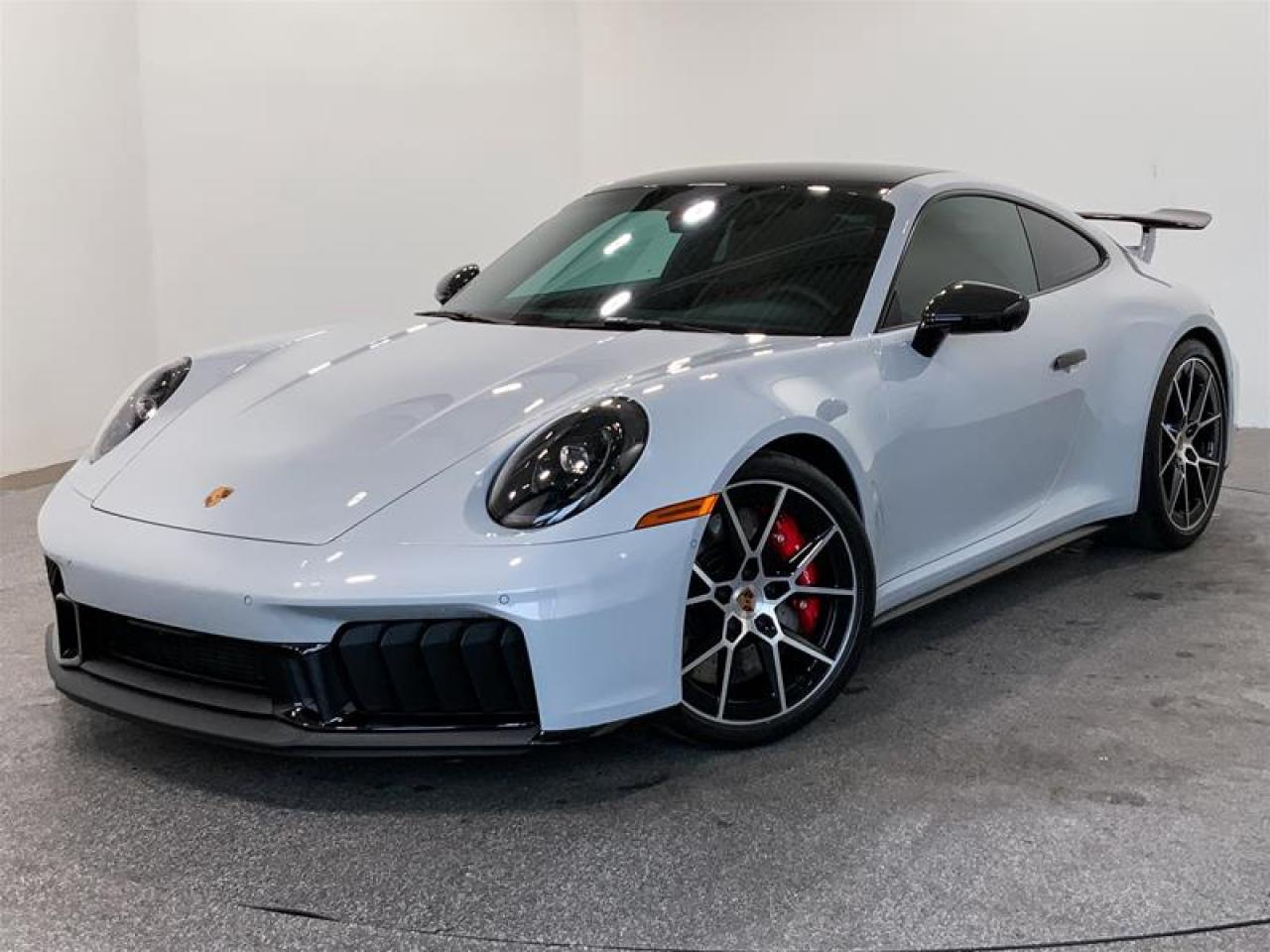 Used 2025 Porsche 911 Carrera 4 GTS Coupe for sale in Langley City, BC