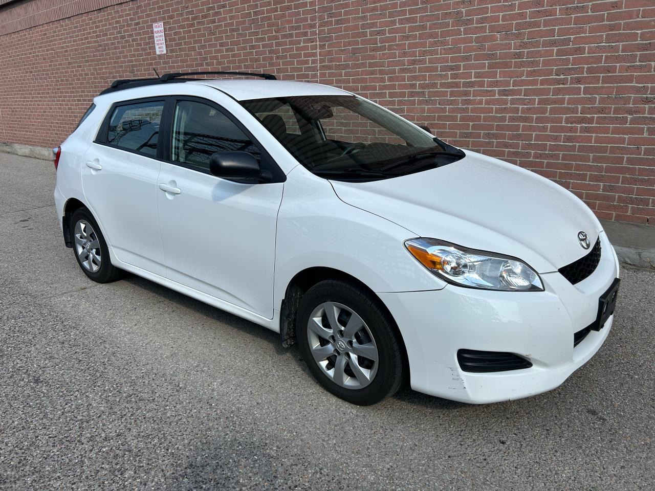 2011 Toyota Matrix AWD, S - Photo #18