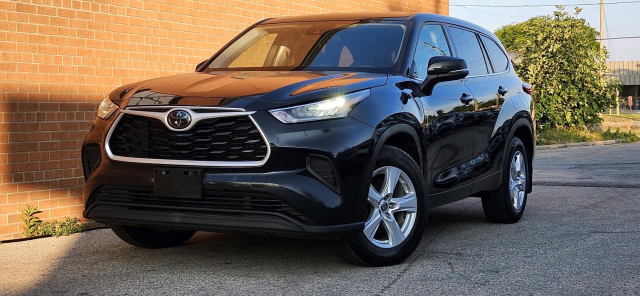 Used 2020 Toyota Highlander LE AWD for sale in Oakville, ON