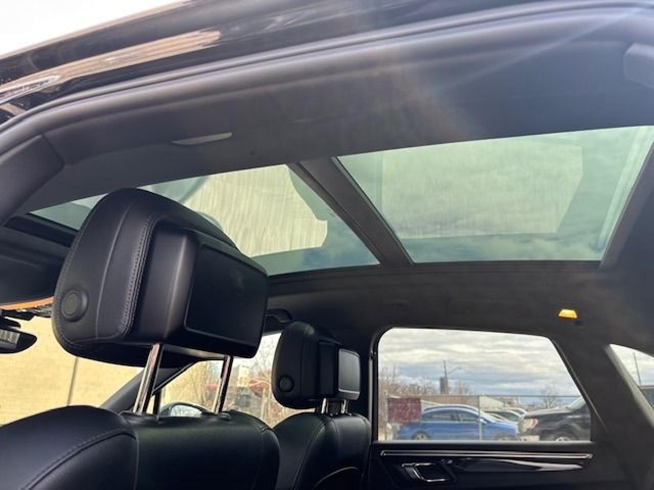 2016 Porsche Macan S PANORAMIC ROOF - Photo #11