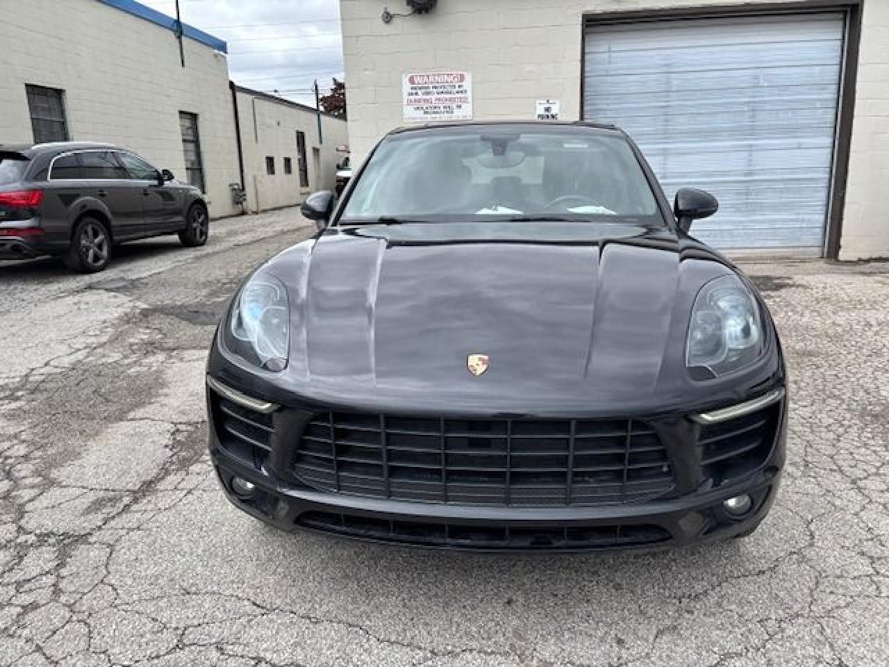 2016 Porsche Macan S PANORAMIC ROOF - Photo #21