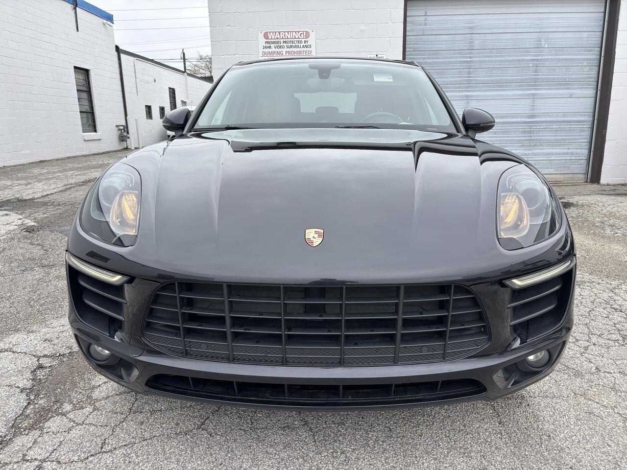 2016 Porsche Macan S PANORAMIC ROOF Photo