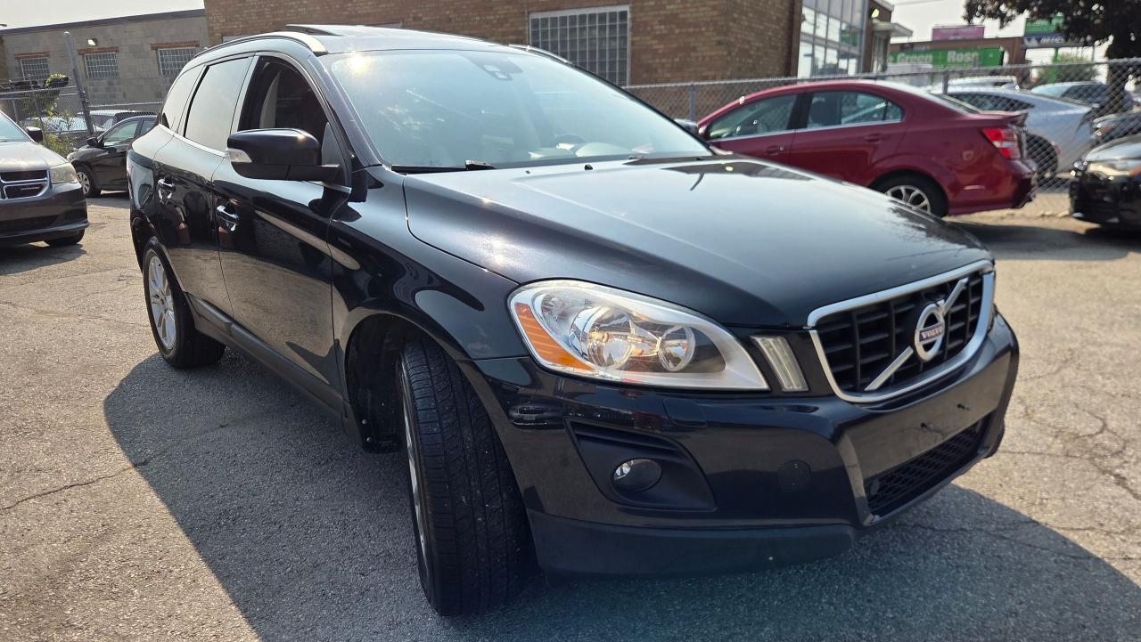 2010 Volvo XC60 AWD 5dr 3.0L T6 - Photo #6