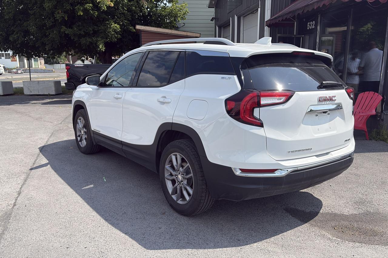 Used 2024 GMC Terrain SLT for sale in Cornwall, ON