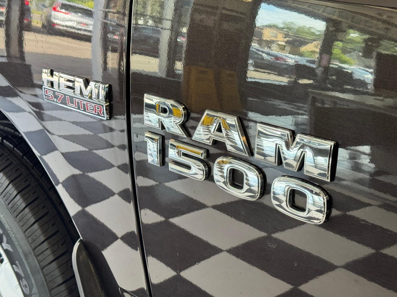 2017 RAM 1500 4WD Quad ST 5.7L HEMI+New Tires+Brakes+CLEANCARFAX Photo